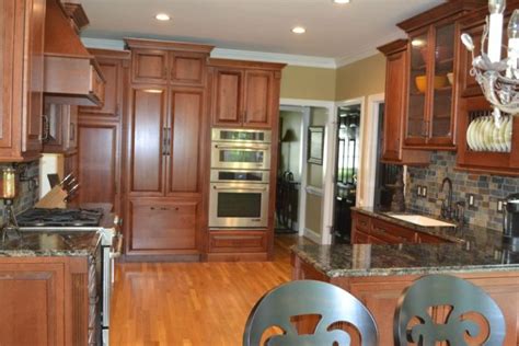 Custom Wood Kitchen Cabinets Customized Kitchen Islands