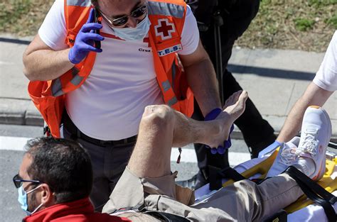 Un Hombre Sufre Una Aparatosa Ca Da Al Precipitarse De Un Puente