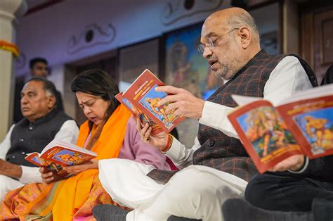 Amit Shah Bjp Leaders View Ram Temple Event At Temples