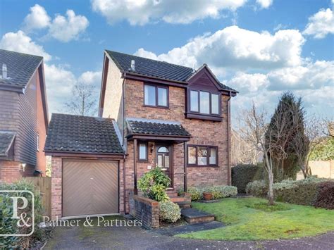 3 Bed Detached House For Sale In Sandpiper Close Longridge Park