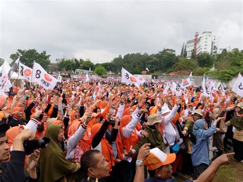 Gelar Kampanye Akbar Di Bukittinggi Masyarakat Tumpangkan Harapan Pada