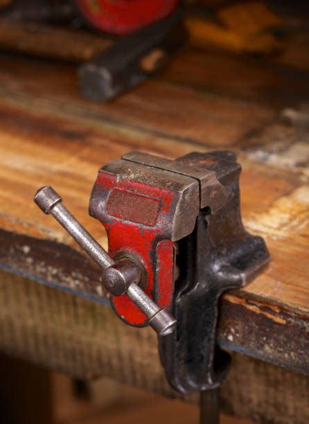 170 Old Fashioned Rusty Metal Vice On Workbench Stock Photos Pictures