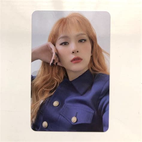 Red Velvet Seulgi Queendom Queen S Ver Photocard Hobbies Toys