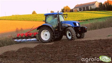 New Holland Ts A Unia Tur B Obrazek Fotka Zdjecie