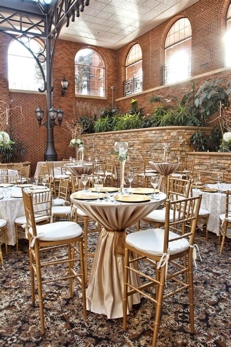 Love The Hi Boy Seating For A Wedding Reception And The Gold Is Gorg