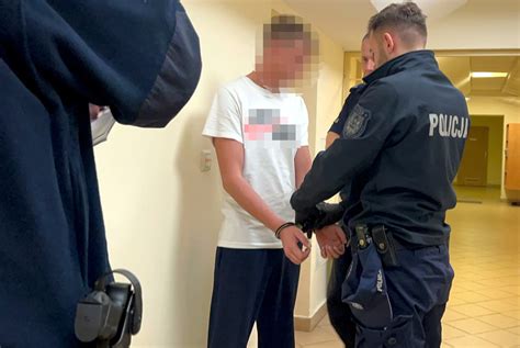 Stołeczni policjanci pojechali za złodziejami do Ełku Złapali ich na