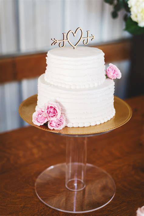 Two Tier Wedding Cake Ideas The FSHN