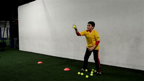 Goalkeeper Specific Hand Eye Coordination Drills Youtube