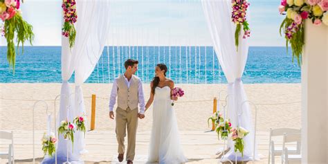 Lagoon Deck Wedding Venue In Hyatt Ziva Los Cabos Mexico