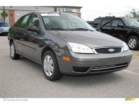 Liquid Grey Metallic Ford Focus Zx Se Sedan Gtcarlot