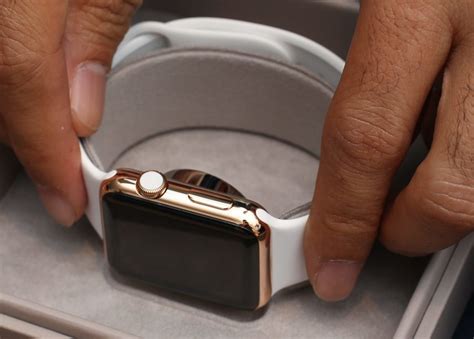 18k Gold Apple Watch Edition In The Real World & Its Ancestors | Page 2 ...