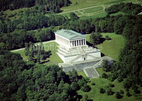 Donaustauf Aus Der Vogelperspektive Walhalla Der Ruhmestempel In