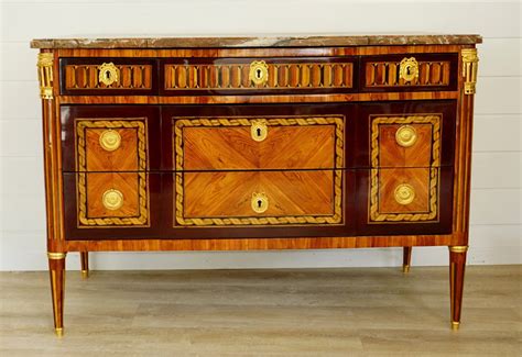 Proantic Commode Louis Xvi En Marqueterie