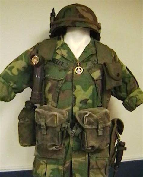 U.S. Army Vietnam Era Web Equipment | Collectors Weekly