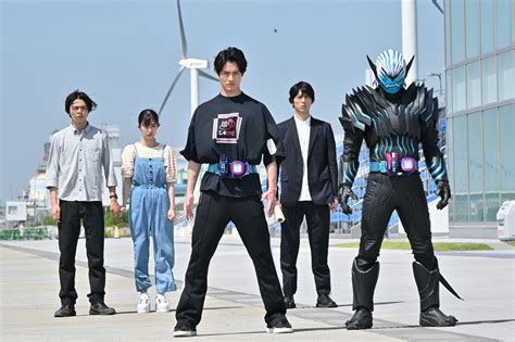 五十嵐一輝 仮面ライダー図鑑 東映