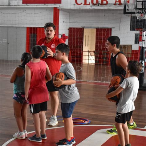 Comprometidos Con La Inclusi N En El Deporte Comenz El B Squetbol