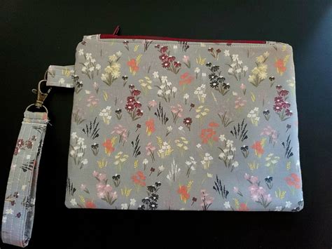 Wristlet Purse Wristlet Zipper Pouch Grey Floral Fabric Fashion