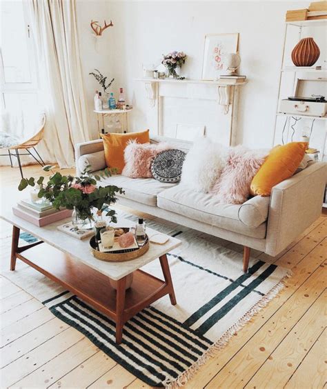 Brighten Up Your Beige Living Room 10 Ways To Add Color Decoholic