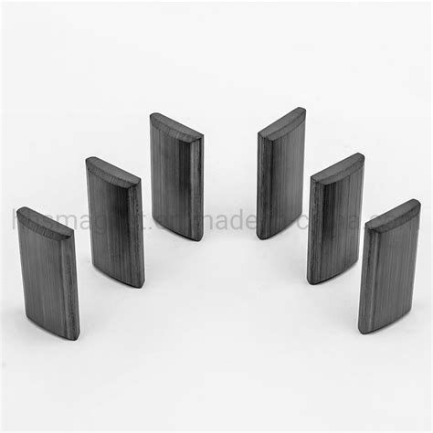 Strong Y Powerful Permanent Sintered Ferrite Arc Magnet China