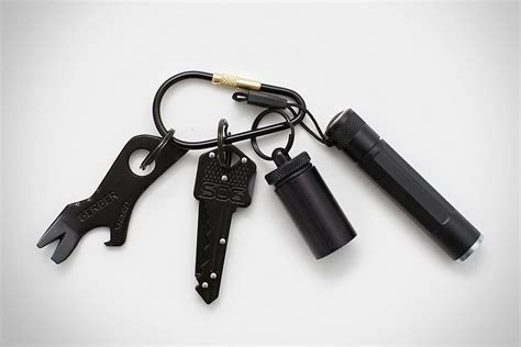 Набор EDC-ништяков All Black EDC Kit