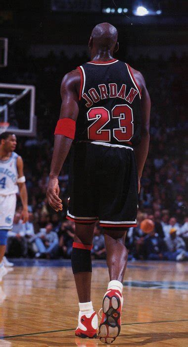 Michael Jordan - Chicago Bulls '97/98 NBA Black Away Jersey. - Catawiki