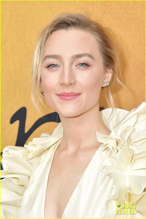 Margot Robbie Saoirse Ronan Team Up For Mary Queen Of Scots Nyc