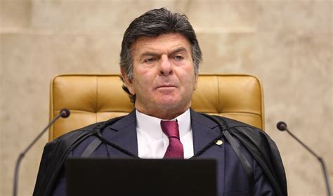 Quem é Luiz Fux que assumirá como presidente do Supremo Tribunal