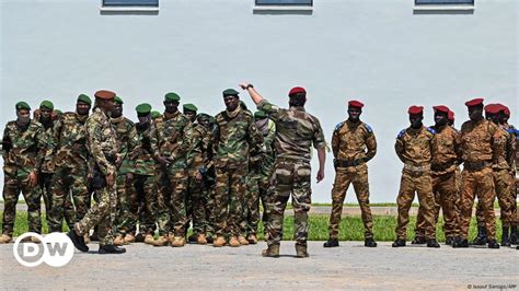 Burkina Faso Autoriza Envio De Militares Para O N Ger Dw