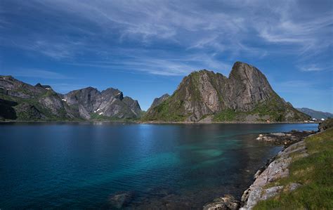 Fondos de Pantalla Noruega Islas Lofoten Montañas Fiordo Naturaleza