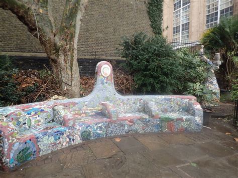 In St John S Churchyard Waterloo Marathon Geograph Britain And