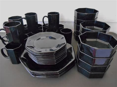 Arcoroc France Black Octagon Dishes Coffee Cups By Dabubblegumgirl