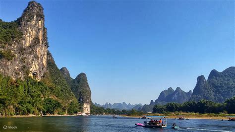 Yangshuo Private Tour 1 Day Yulong River Bamboo Rafting Ten Miles