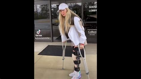 Charlotte Flair Shares Rehab Footage After Undergoing Knee Surgery ...