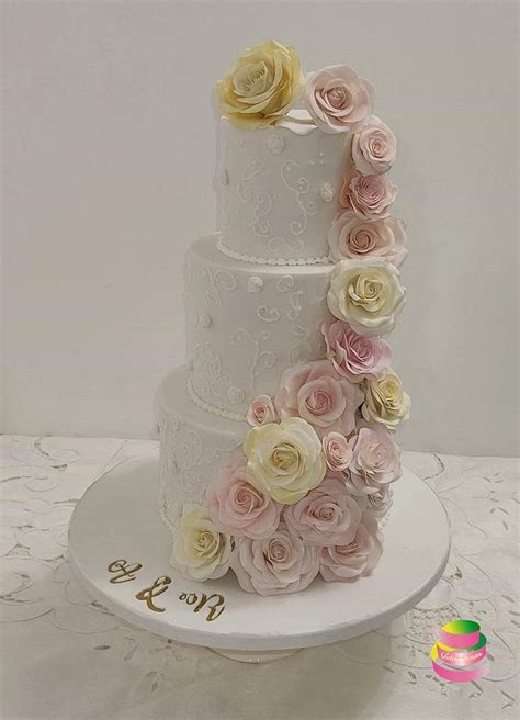 Wedding Cake Decorated Cake By Ruth Gatoandcake Cakesdecor