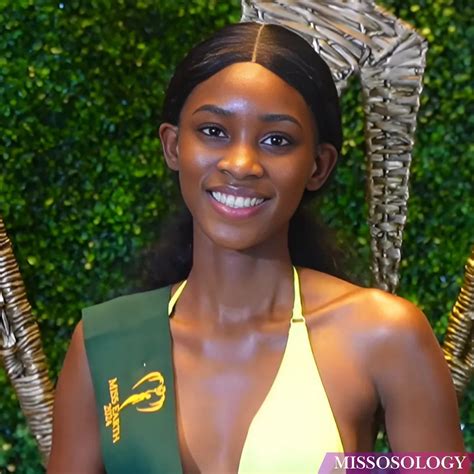 Th Sinh Hoa H U Tr I T M C Bikini Thi M T M C