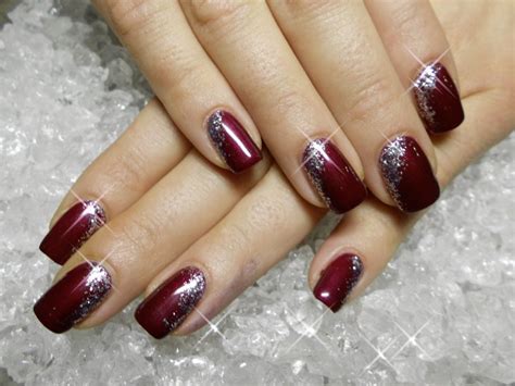 33 Breathtaking New Year Nails Design World Inside Pictures