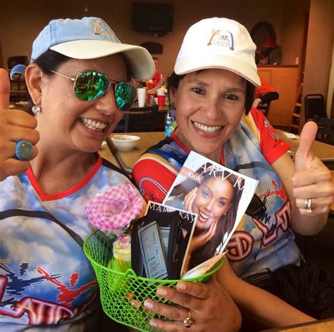 Red Latina Latina Red Crew