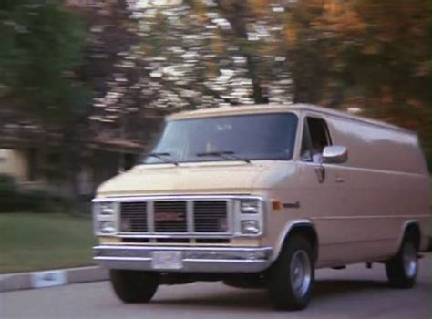 Imcdb Org Gmc Vandura In Scarecrow And Mrs King