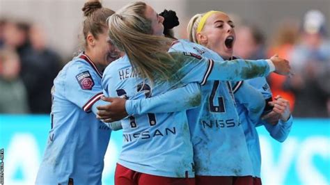 Lauren Hemp and Chloe Kelly goals against Arsenal put Manchester City ...