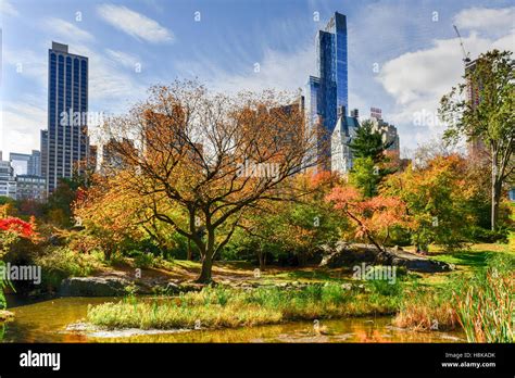 New York Central Park Herbst Stockfotos Und Bilder Kaufen Alamy