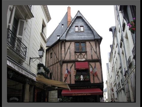 Par Christiane Tours Capitale Des Ch Teaux De La Loire Ses Habitants