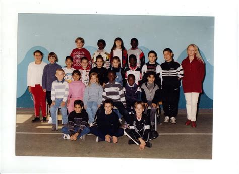 Photo De Classe Classe De Cm Ann E Scolaire De Ecole