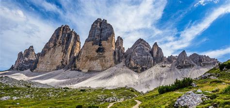 Solve The Peaks Of Tre Cime Di Lavaredo In Sexten Dolomites Alps