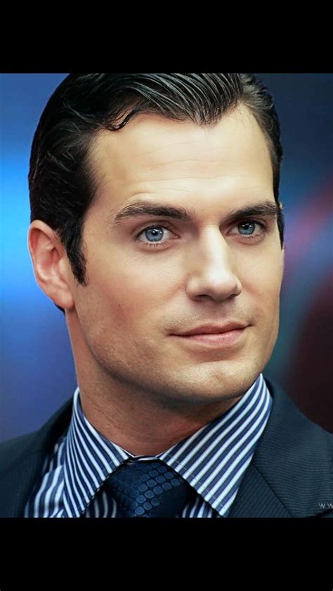 Pin By Eve Cadigan On Hottttt Henry Cavill Perfect Movie Henry Cavill News