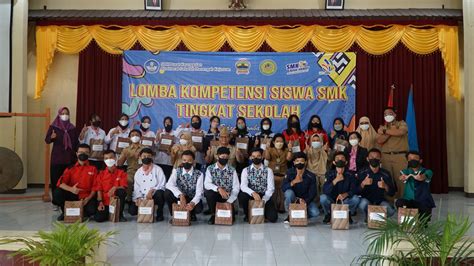 Lks Tingkat Sekolah Smkn 7 Surakarta Smk Negeri 7 Surakarta