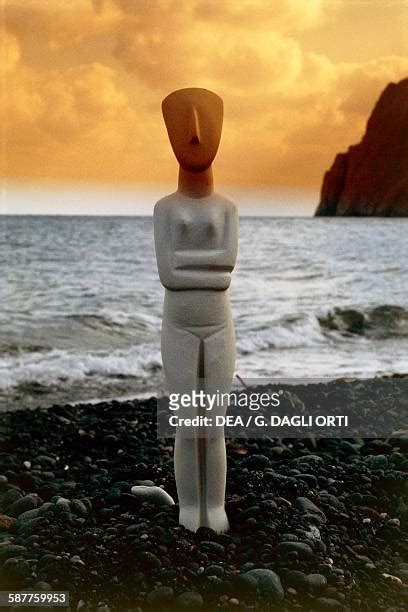 Cycladic Civilization Photos And Premium High Res Pictures Getty Images