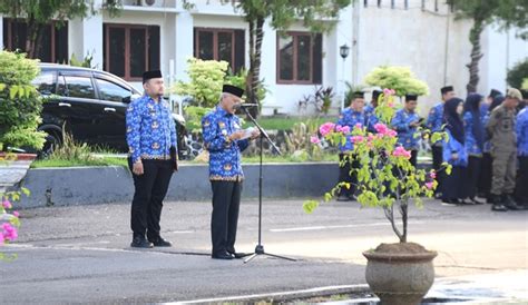 Pimpin Upacara Hari Otoda Ke 28 Wakil Bupati Pangkep Ke ASN Terus