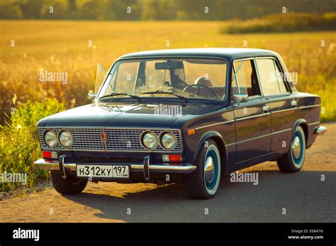 Old Soviet Car Lada Vaz 2103 2106 Stock Photo Alamy