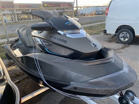 2016 Sea Doo Gtx Is 260 Limited 40 Hours Sn Ydv00397l516 And 2006 Sea