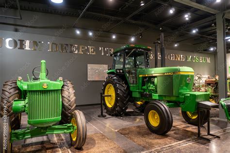 John Deere Tractor And Engine Museum In Waterloo Iowa John Deere